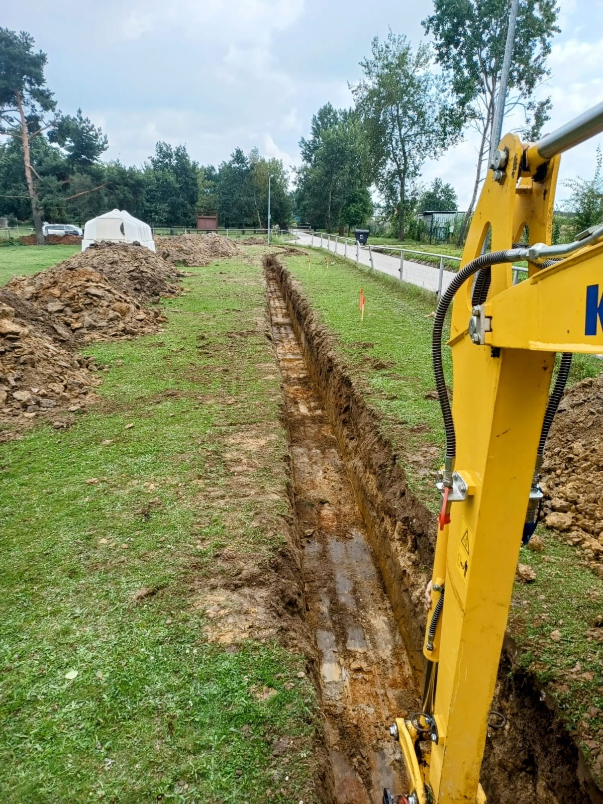 Výkopové práce pro elektrické sítě - České Budějovice, Jindřichův Hradec